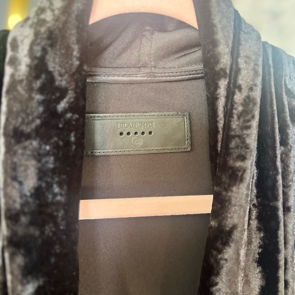 Blank NYC - Picture 13 of 17